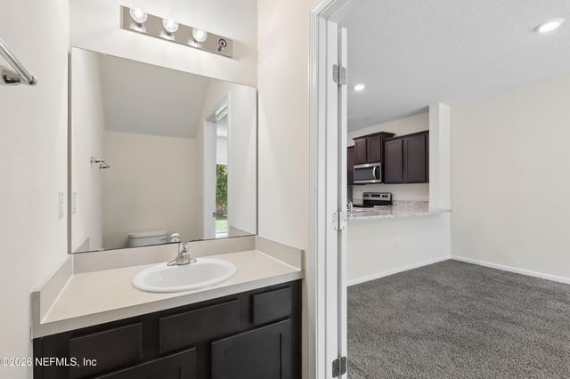 7927 ECHO SPRINGS Road, Jacksonville, FL 32256
