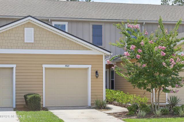 7927 ECHO SPRINGS Road, Jacksonville, FL 32256