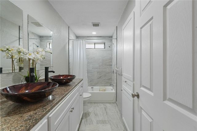 7006 Wakeforest Dr, Corpus Christi, TX 78413