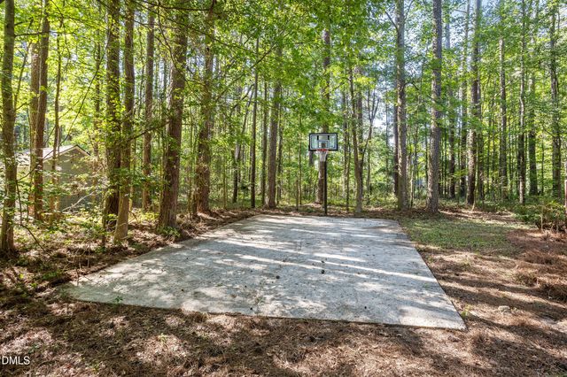 213 Long Needle Drive, Clayton, NC 27520