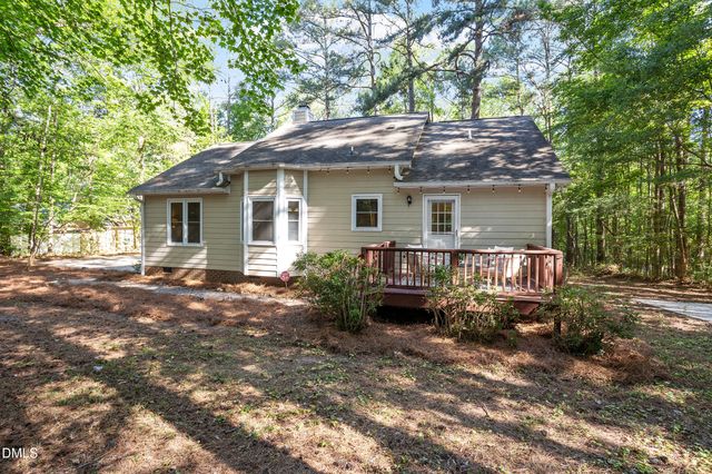 213 Long Needle Drive, Clayton, NC 27520