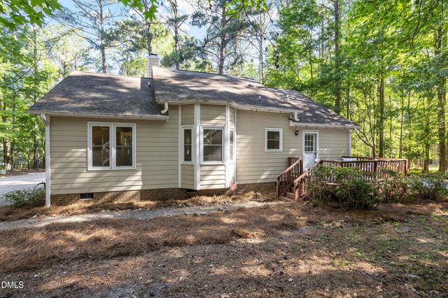 213 Long Needle Drive, Clayton, NC 27520
