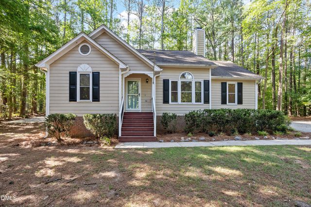 213 Long Needle Drive, Clayton, NC 27520