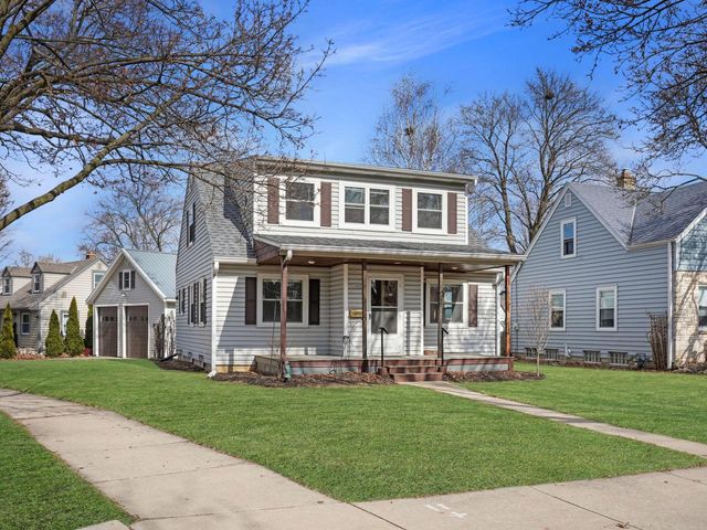 1502 E Tripoli AVENUE, Milwaukee, WI 53207