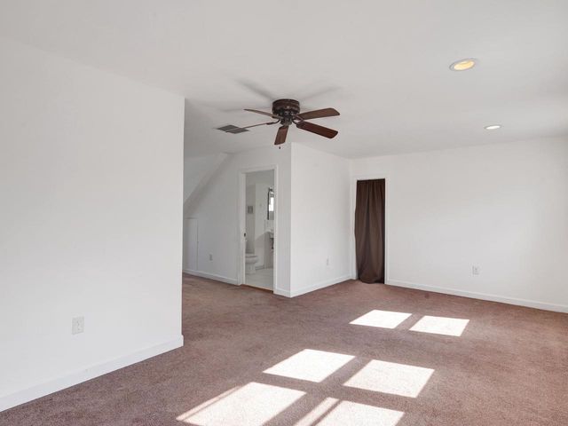 1502 E Tripoli AVENUE, Milwaukee, WI 53207