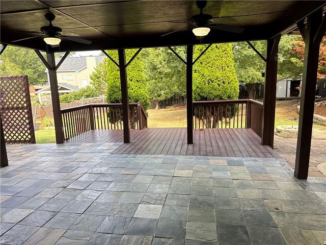2908 Belfaire Lake Drive, Dacula, GA 30019