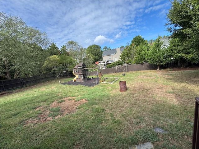 2908 Belfaire Lake Drive, Dacula, GA 30019