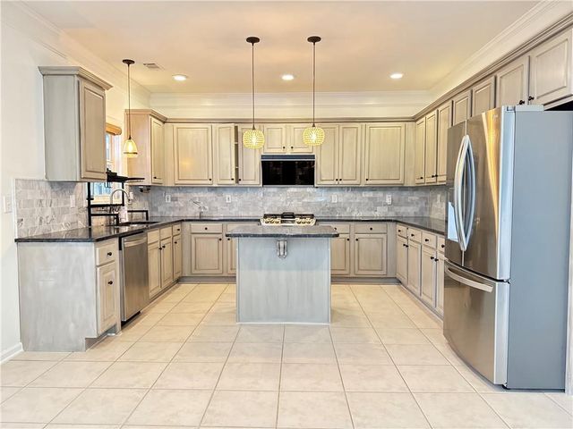 2908 Belfaire Lake Drive, Dacula, GA 30019