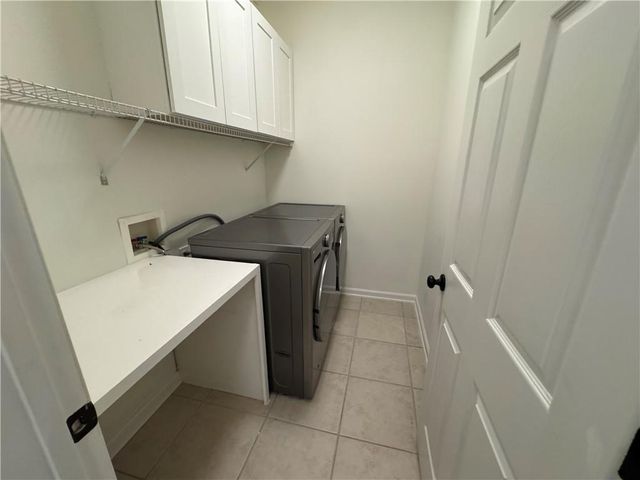 2908 Belfaire Lake Drive, Dacula, GA 30019