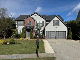 2908 Belfaire Lake Drive, Dacula, GA 30019