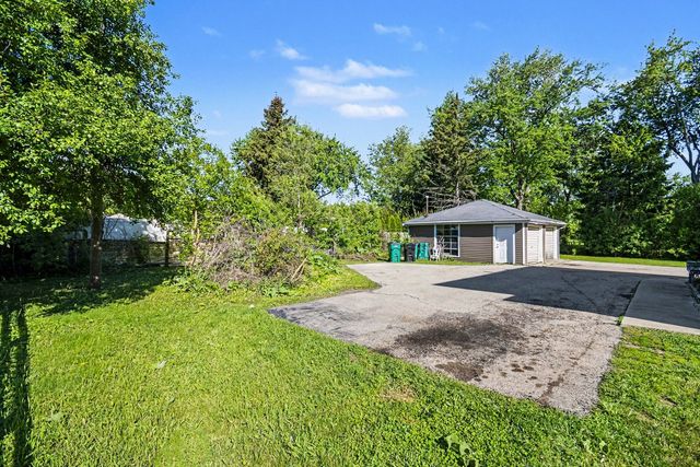 N350 County Farm Road, Winfield, IL 60190