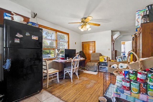 N350 County Farm Road, Winfield, IL 60190
