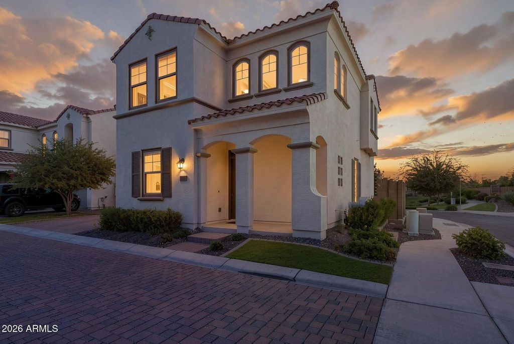 17232 N 10TH Street, Phoenix, AZ 85022 — exterior