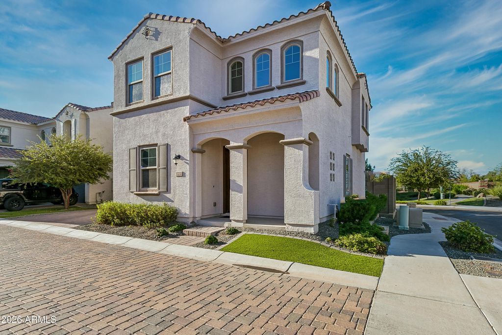 17232 N 10TH Street, Phoenix, AZ 85022 — photo 2