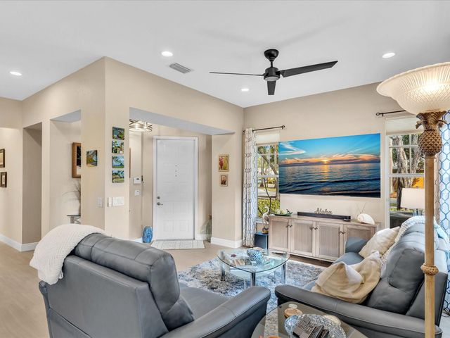 5779 NW 120th Avenue, Coral Springs, FL 33076