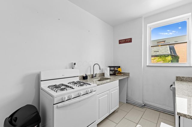 854 N High Street, G, Columbus, OH 43215