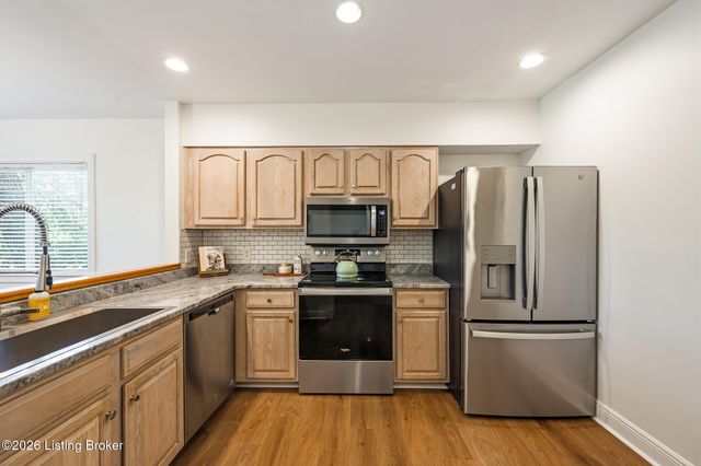 750 Zorn Ave 3, Louisville, KY 40206