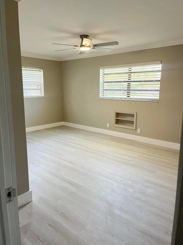 1520 N 25th Avenue, Hollywood, FL 33020