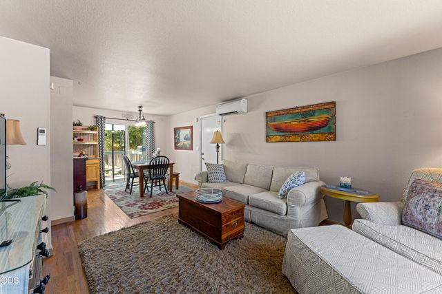 533 NW D Street, Grants Pass, OR 97526