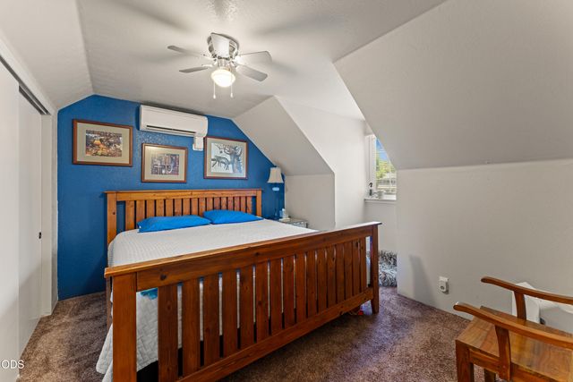 533 NW D Street, Grants Pass, OR 97526