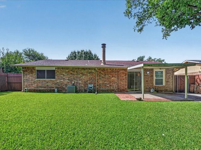 13241 Saratoga Lane, Balch Springs, TX 75180