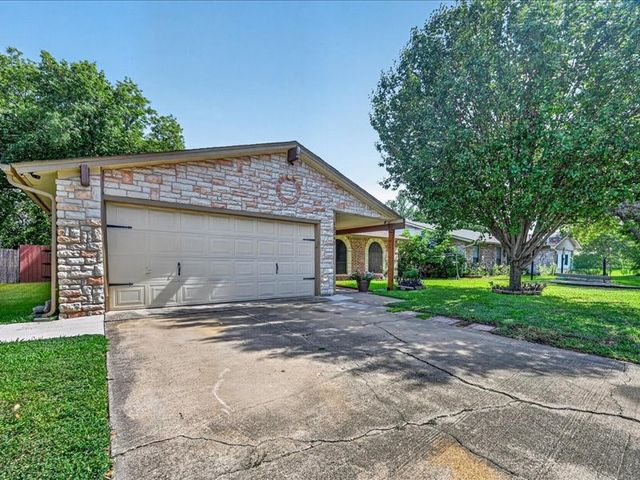 13241 Saratoga Lane, Balch Springs, TX 75180