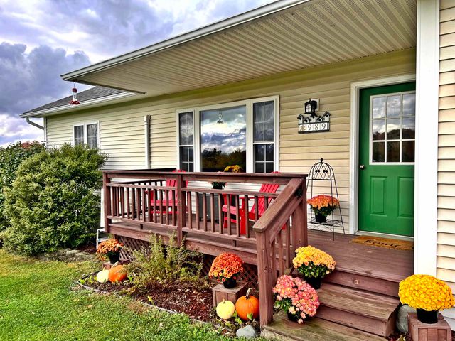 989 Bergeron Road, Troy, VT 05859