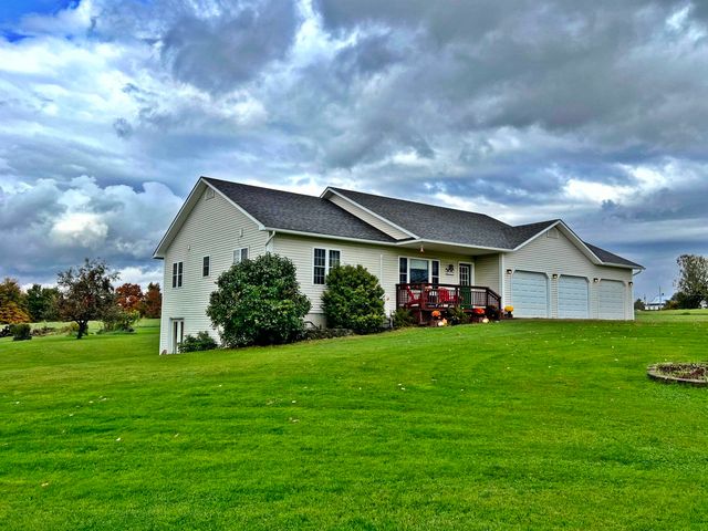 989 Bergeron Road, Troy, VT 05859