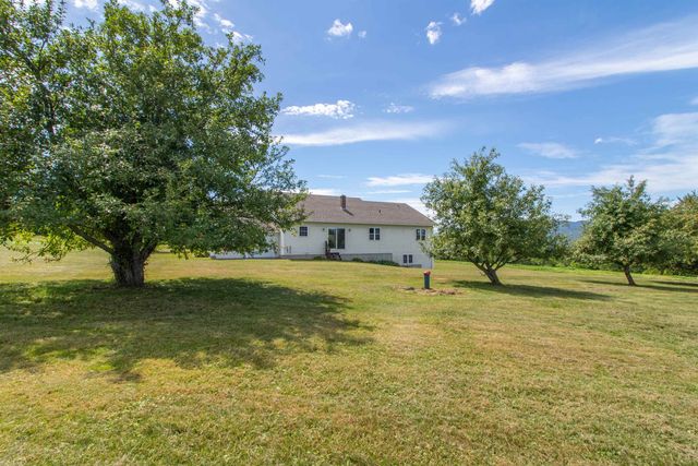 989 Bergeron Road, Troy, VT 05859