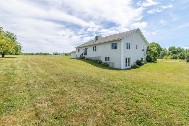 989 Bergeron Road, Troy, VT 05859