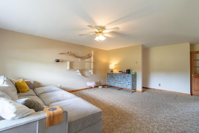989 Bergeron Road, Troy, VT 05859