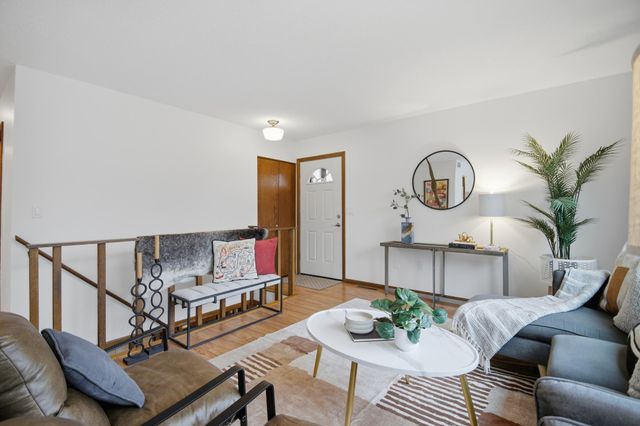 215 Elton Hills Drive NW 31, Rochester, MN 55901