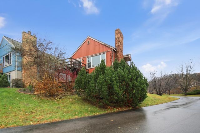 215 Elton Hills Drive NW 31, Rochester, MN 55901