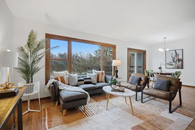 215 Elton Hills Drive NW 31, Rochester, MN 55901