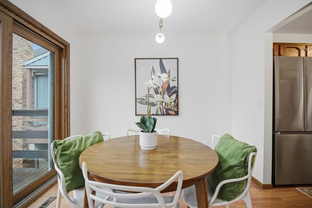 215 Elton Hills Drive NW 31, Rochester, MN 55901