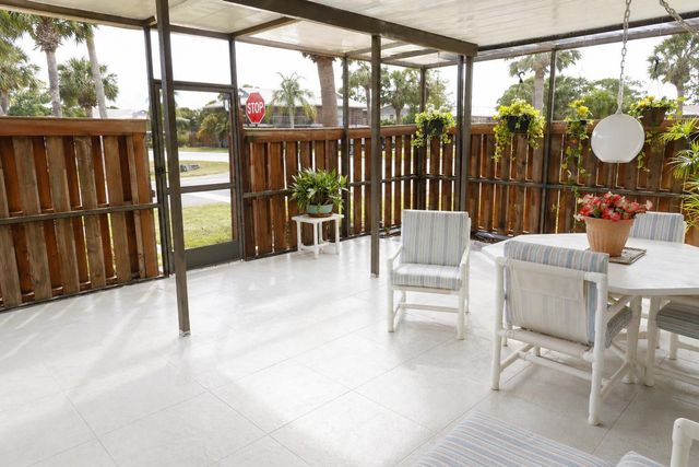 3302 SE Guinevere Lane B, Port St. Lucie, FL 34952