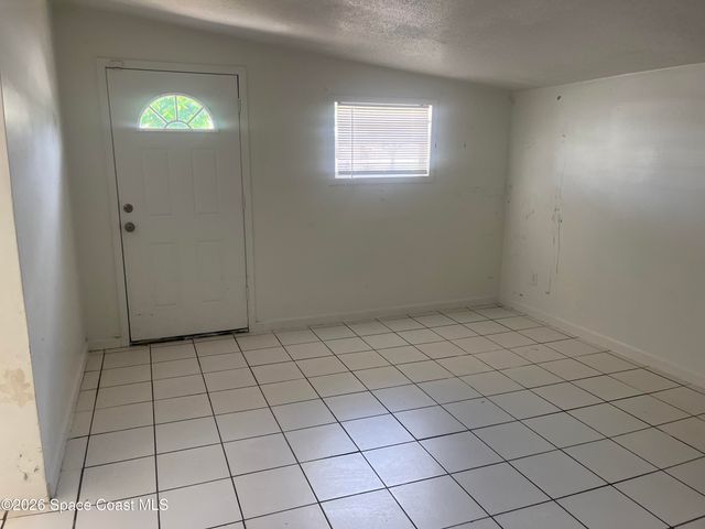 813 8th Street, Merritt Island, FL 32953