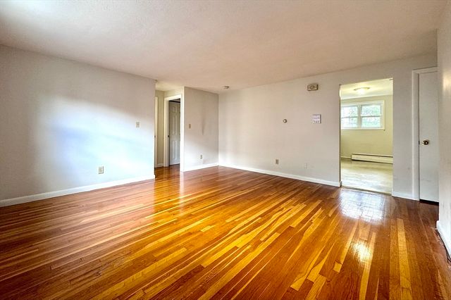 10 Vinal St 3, Boston, MA 02135