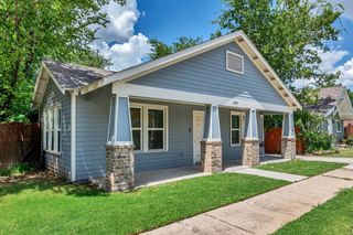 1107 E Cannon Street, Fort Worth, TX 76104