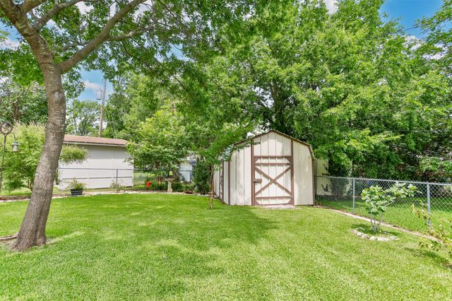 1904 Tulane Avenue, Gainesville, TX 76240