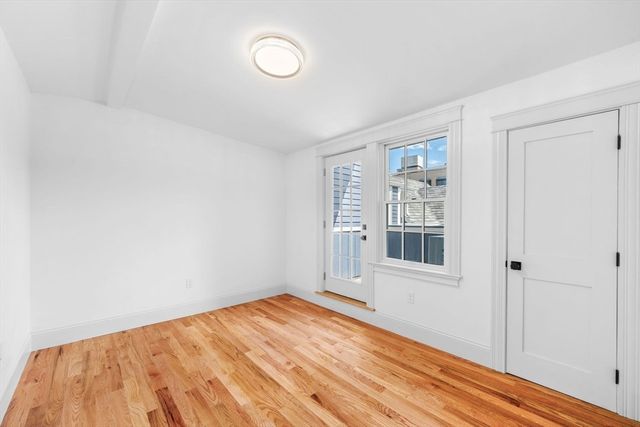 23 Summer Street 9, Salem, MA 01970