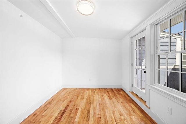 23 Summer Street 9, Salem, MA 01970