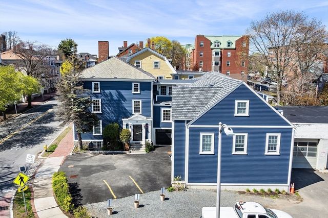 23 Summer Street 9, Salem, MA 01970
