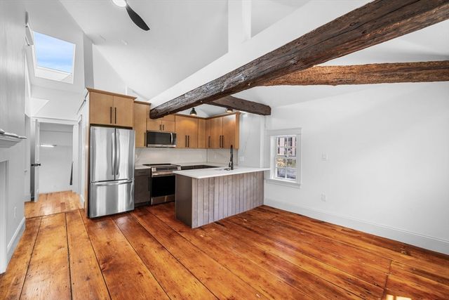 23 Summer Street 9, Salem, MA 01970