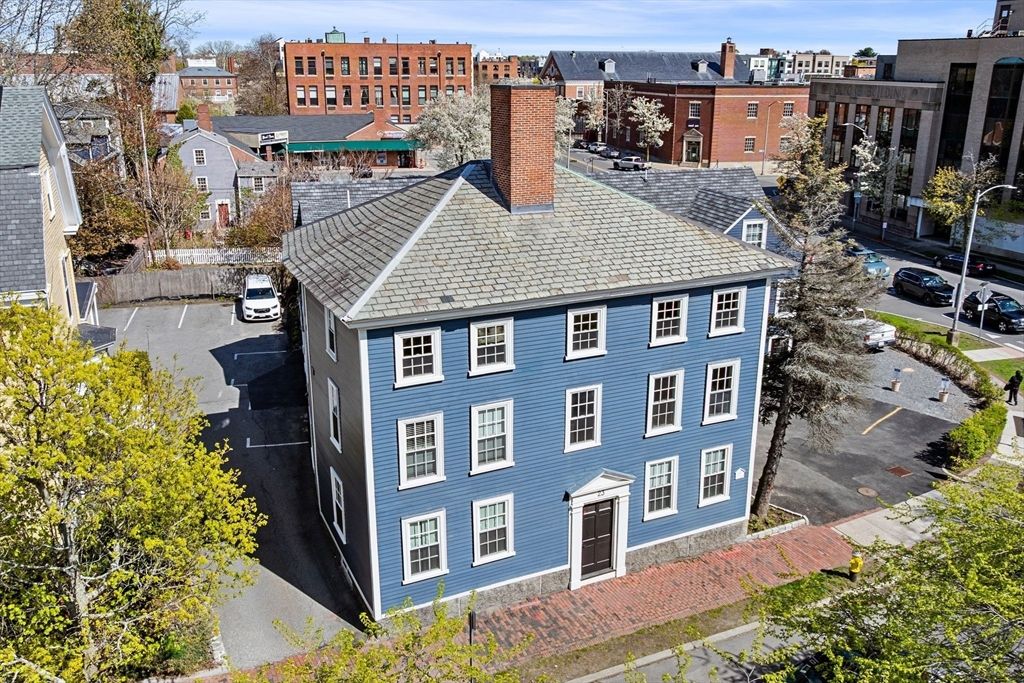 23 Summer Street 9, Salem, MA 01970