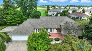 629 Hickory Court, Bowling Green, OH 43402