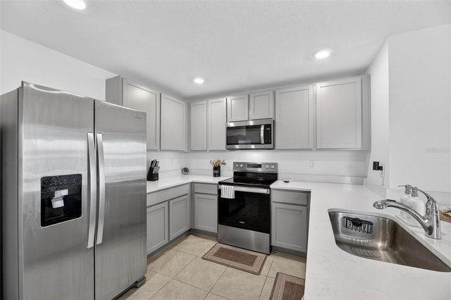 3345 BLUE ESTUARY ROAD, Wimauma, FL 33598