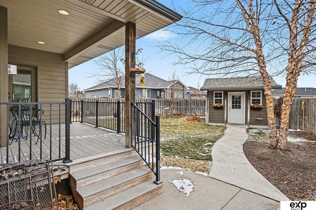 950 N Brooks Hollow Drive, Fremont, NE 68025