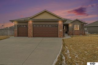 950 N Brooks Hollow Drive, Fremont, NE 68025