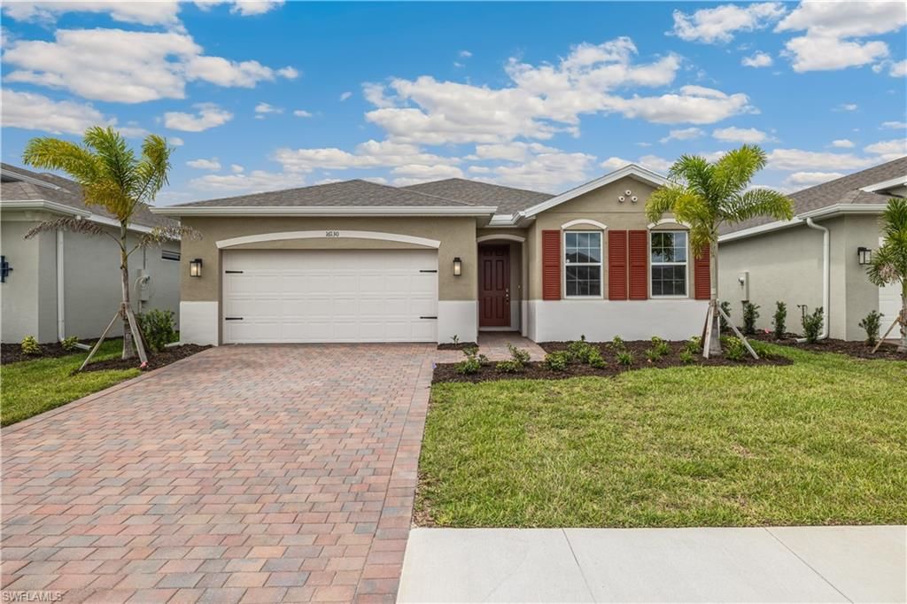 567 SPRING HILL LAKE LOOP, Cape Coral, FL 33993